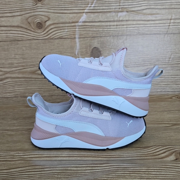 PUMA Pacer Easy Street Sneakwrs - Picture 4 of 9